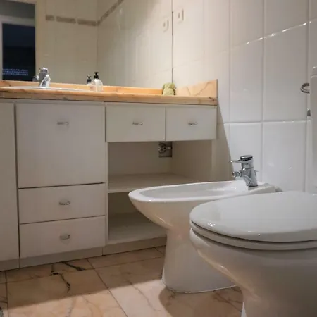 Cornella Grand Apartment *